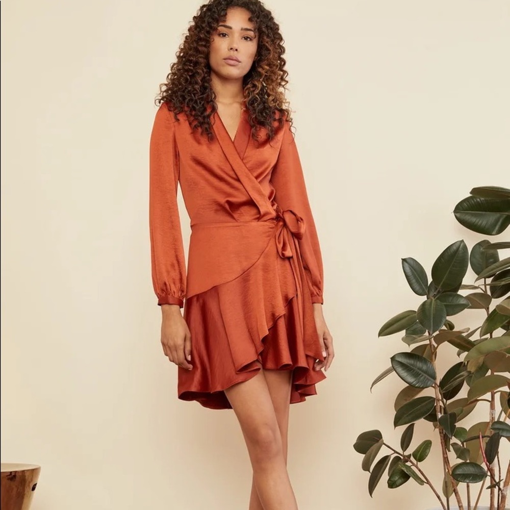 Lucy Paris Adonia Beautiful Satin Wrap Dress in Rust Orange size Small